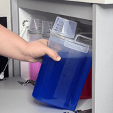 Pote Hermético Porta Mantimento com Copo Medidor de Plástico 2,5L - Ela Decora